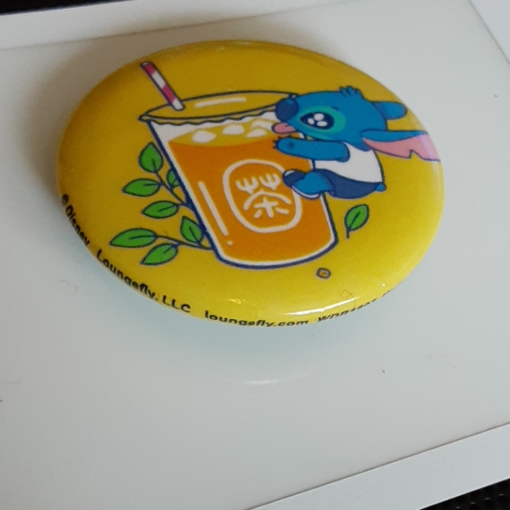 (2 for$6) 1in Stitch boba tea pin